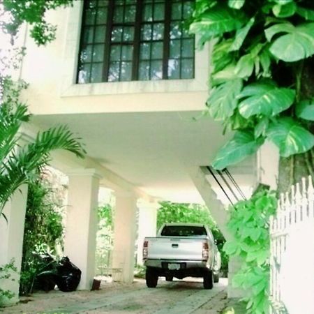 Hostal Y Camping Villa Mercedes Tizimín Eksteriør bilde